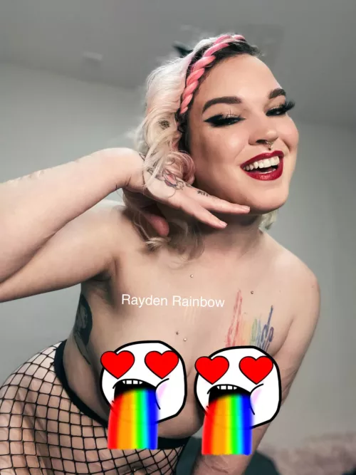 Hiiiii! Hoping to put a smile on your face!