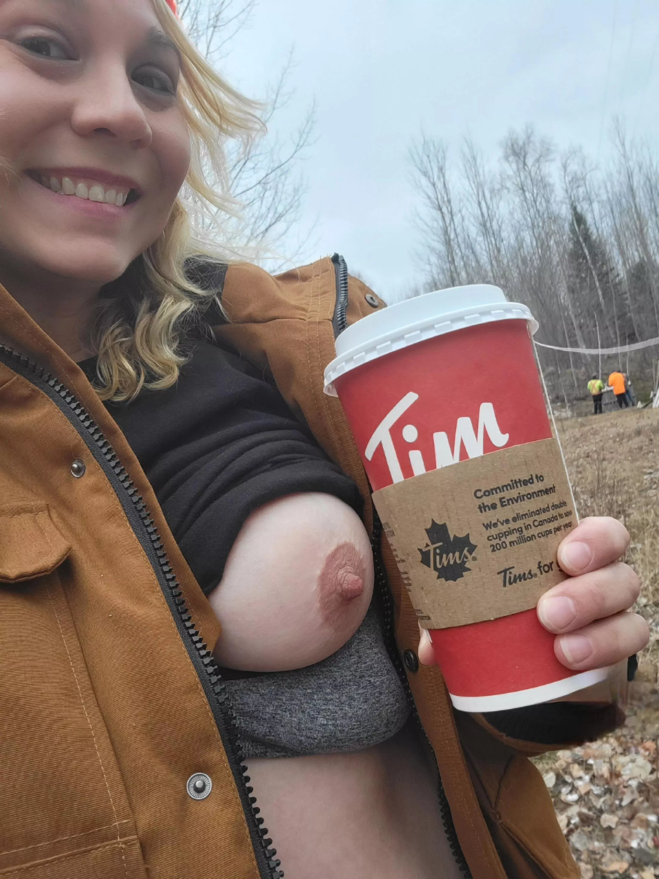 Hot Coffee on a Cold day means.. Warm Hands💜