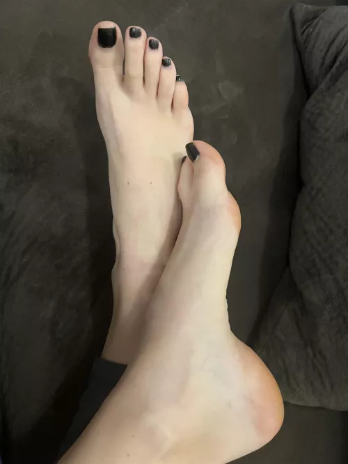 I could use a hand, or two!