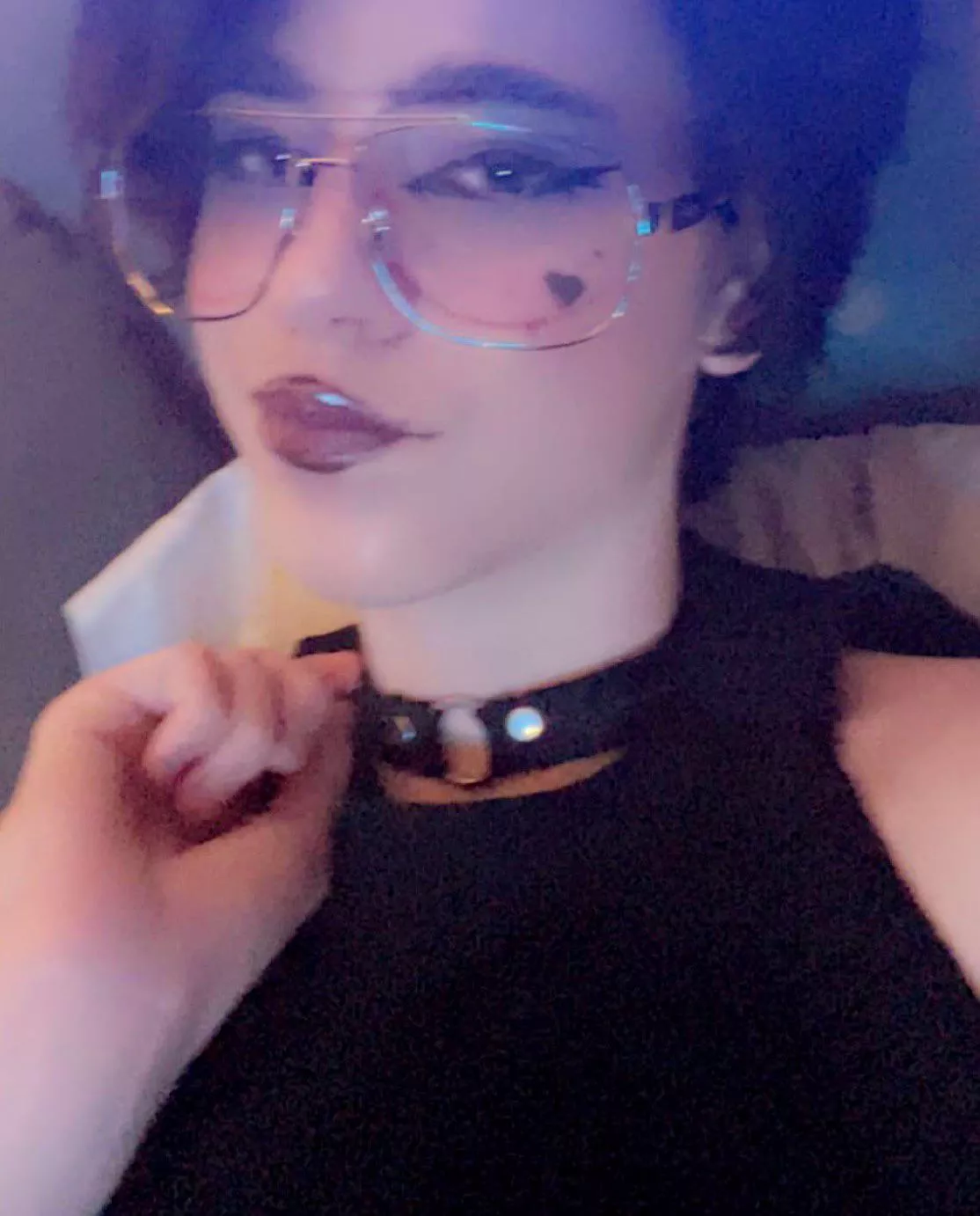 I detect a hottie 🫵😳