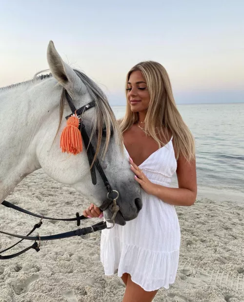 I love to ride horses… but I would rather ride you 🤭