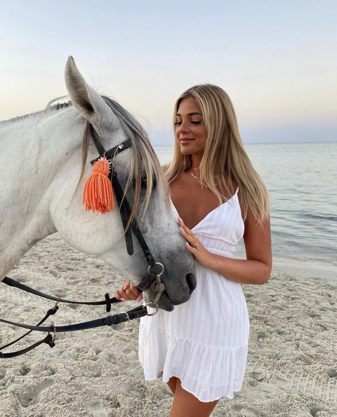 I love to ride horses… but I would rather ride you 🤭