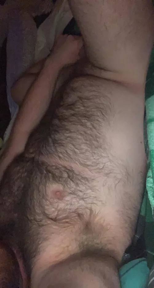 I need someone to rub my fur