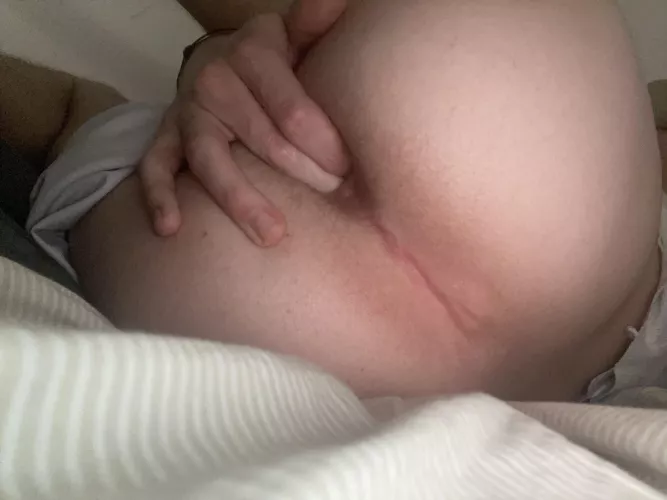 I prefer it when someone else stretches my hole