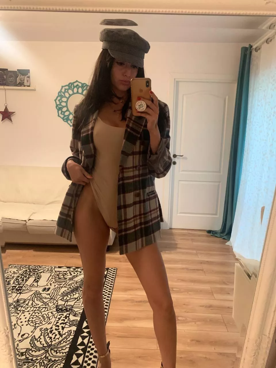 I’m about to sit on your face