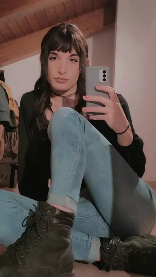 I'm getting tired of hiding my face, soooo... here it is 🙈❤️