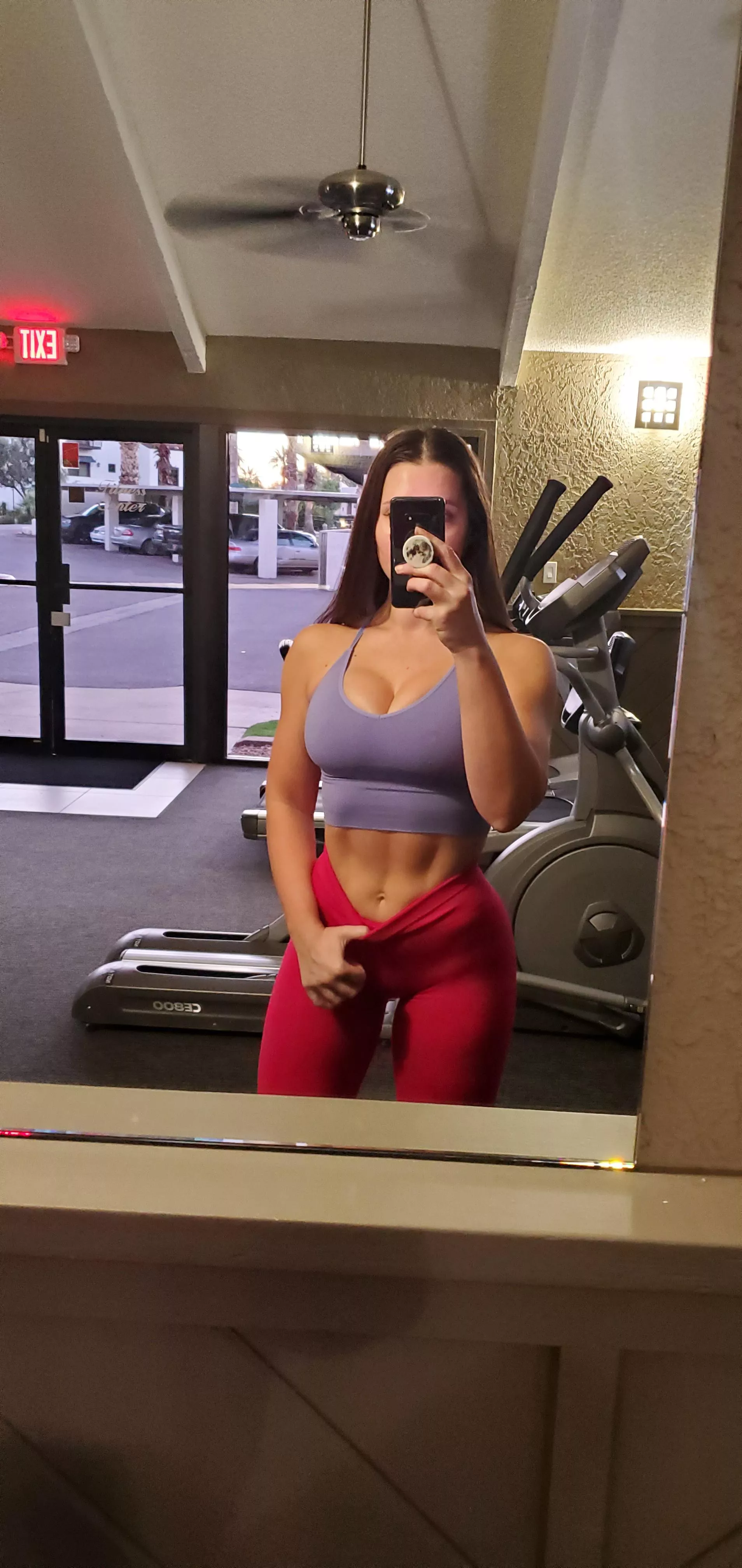 I'm glad I started supplementing creatine again - the weight moves so much easier💪