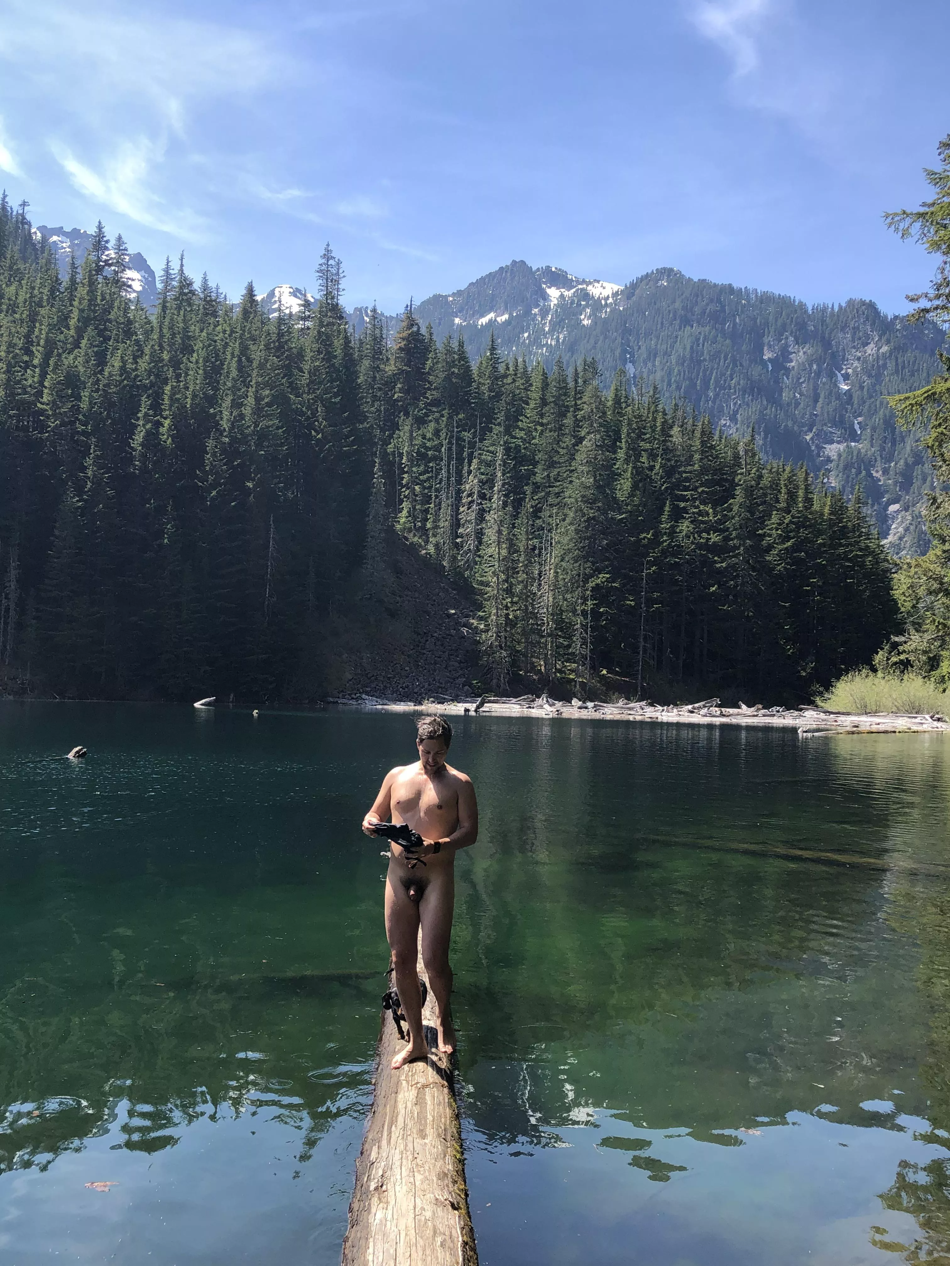 Little dip in the mountains