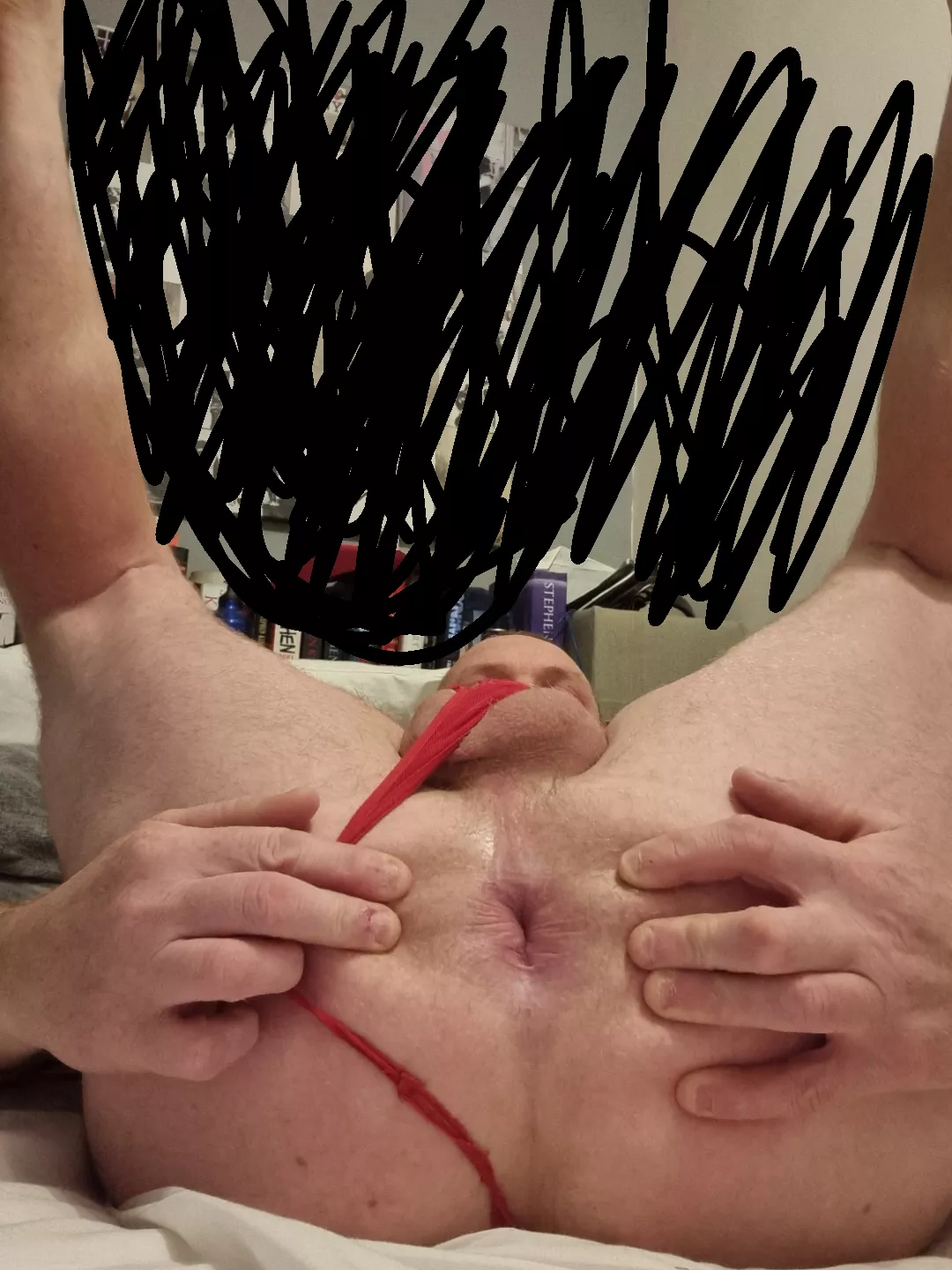 looking for a rimjob. any takers?