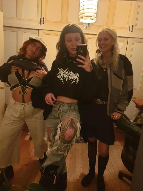 Me and my besties 💕 Alt girl vibesss [f22] [IRTR]
