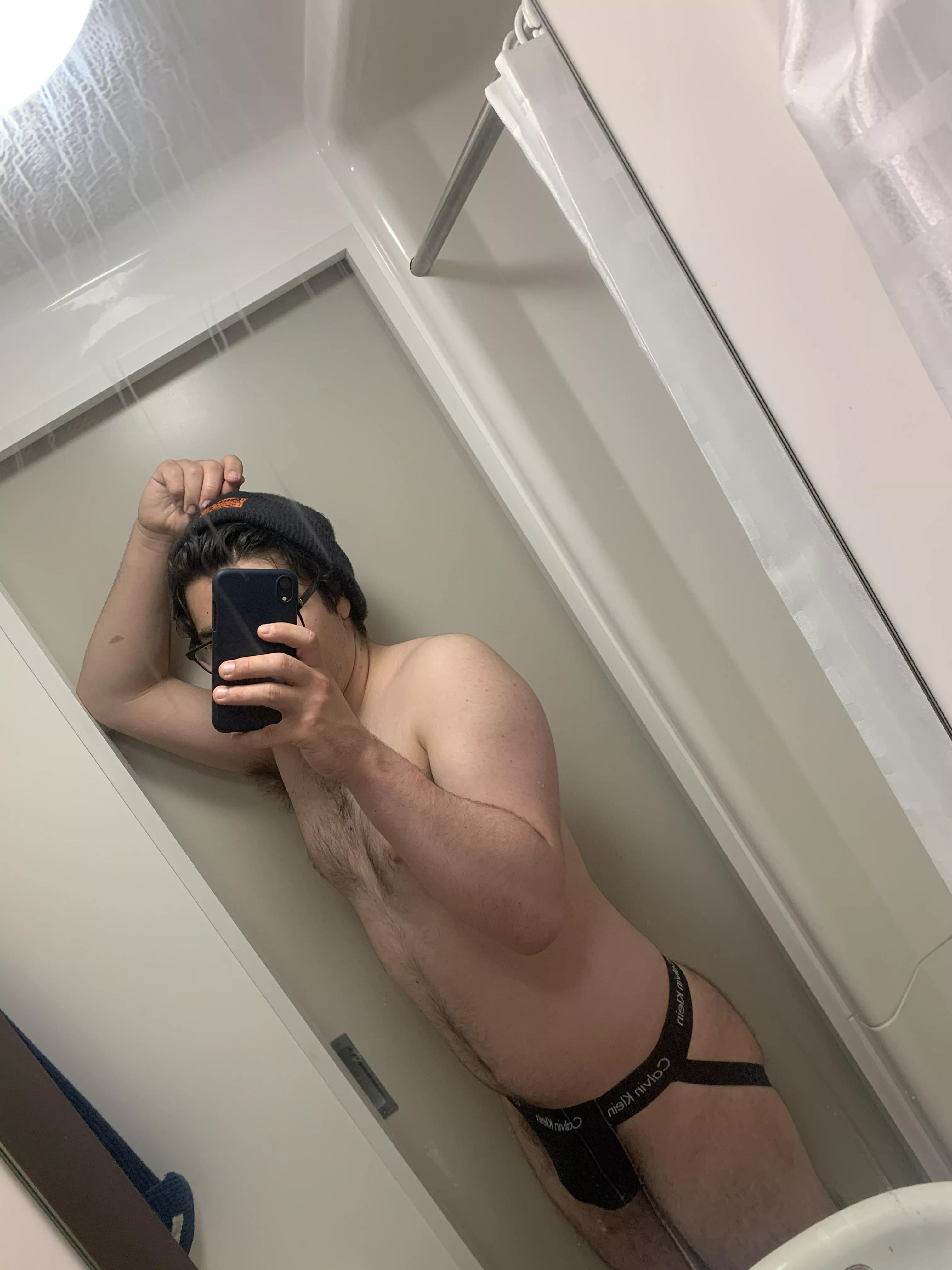 my first time wearing one, do I look good?