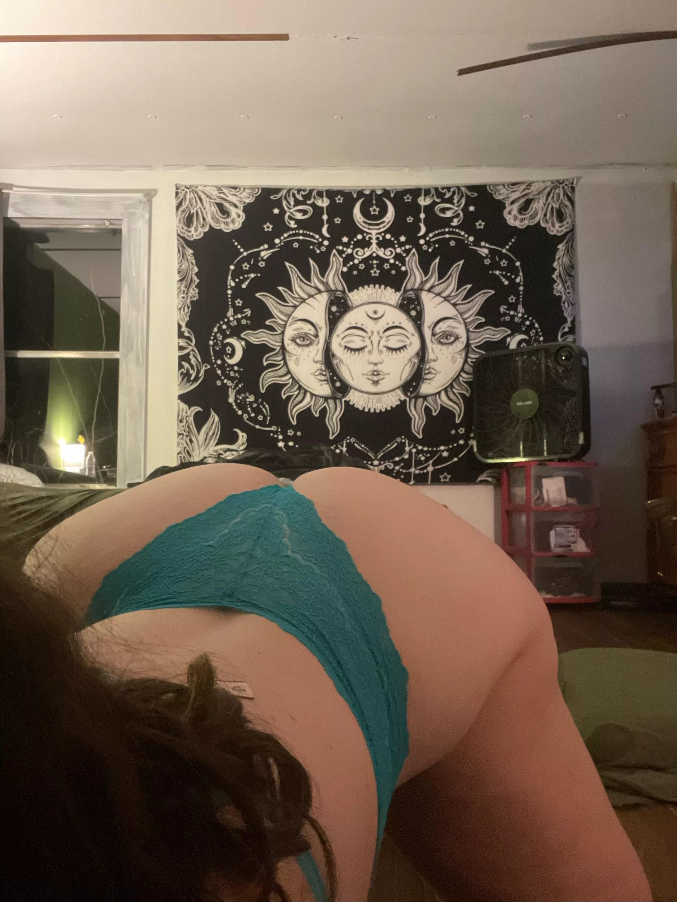 My husbands not in town;)