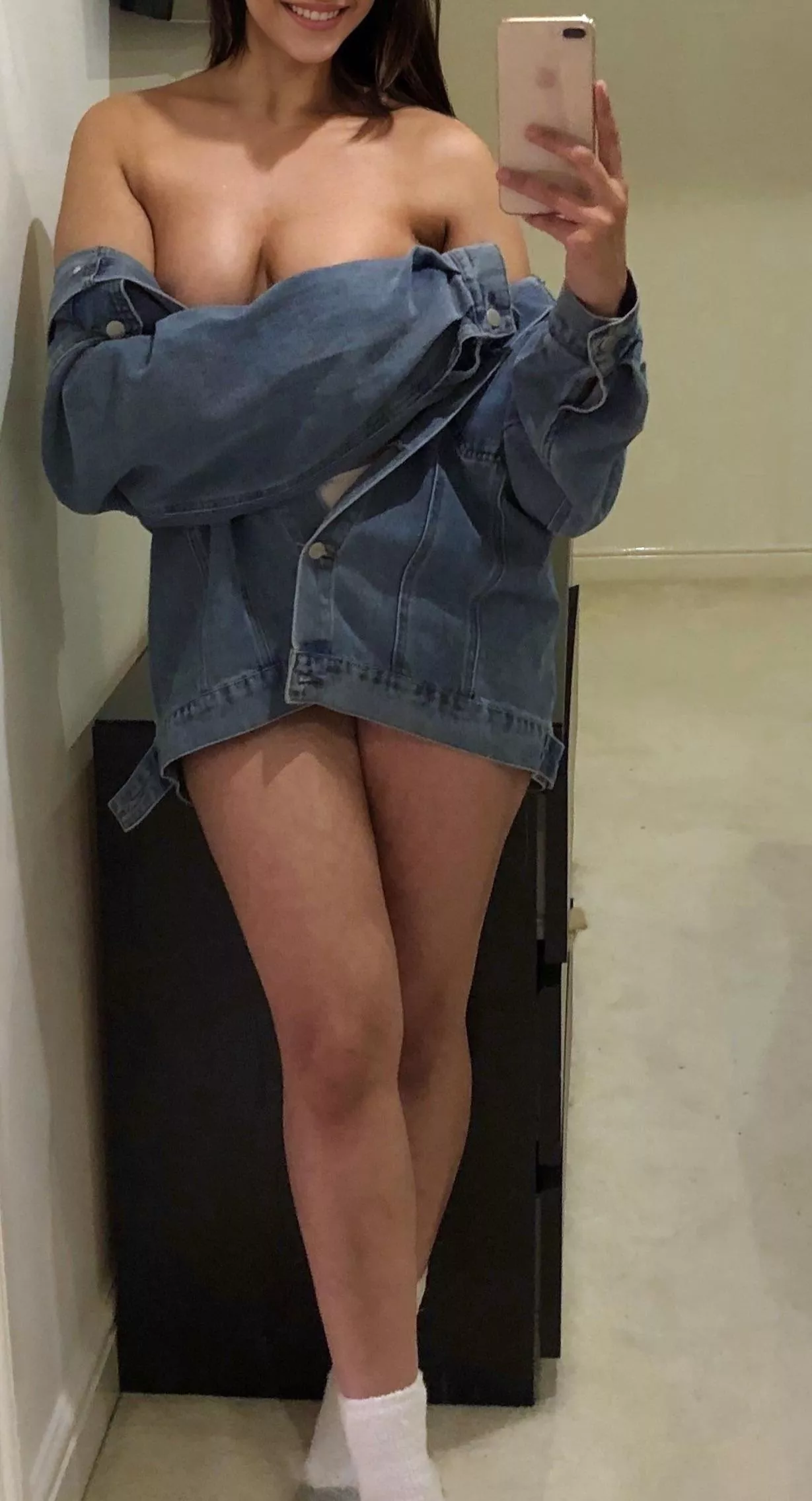 No bra, no problem...😈 British Punjabi Indian