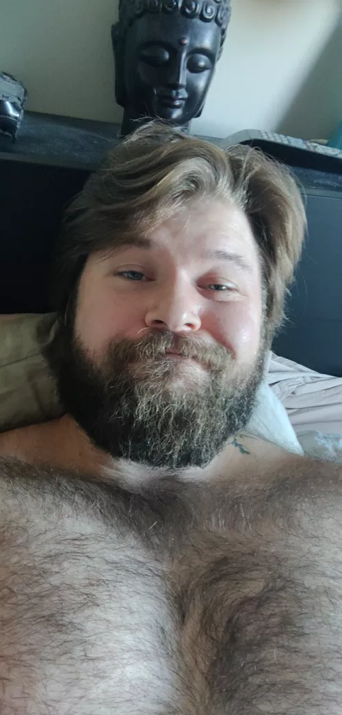 nvm Buddha behind me. slightly hangover but hope everyone had a good weekend 😁