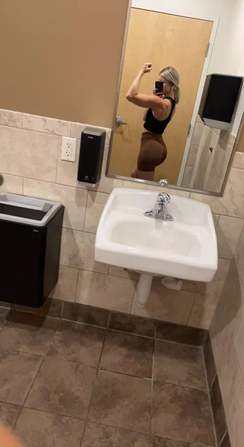 one look and you’re hooked 😉 f29