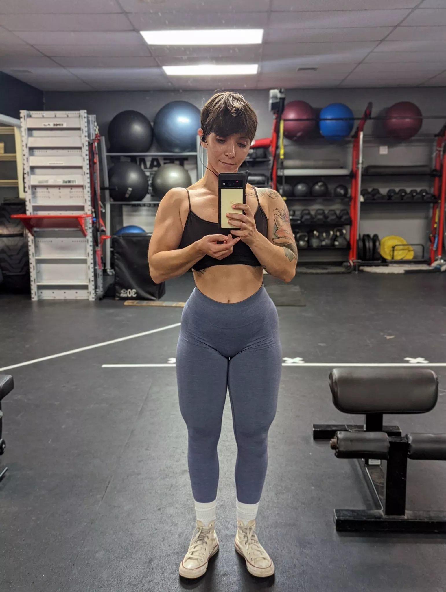 Sabrina Hayes (@ShayesieHayes)