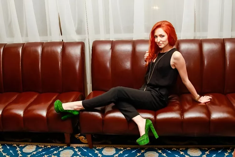 Sharing this beauty on my feet for you💚