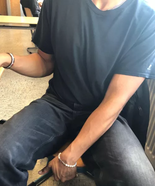 Some veins here and there