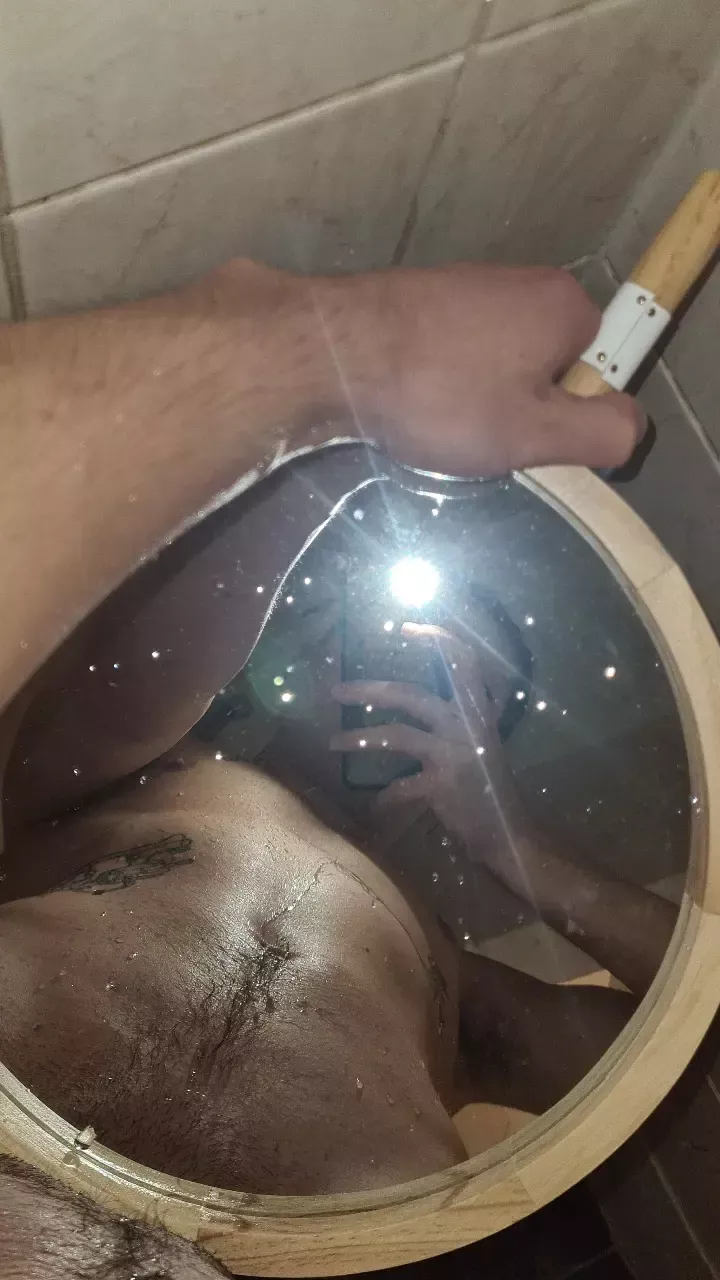 That's where your face should be 💦👅