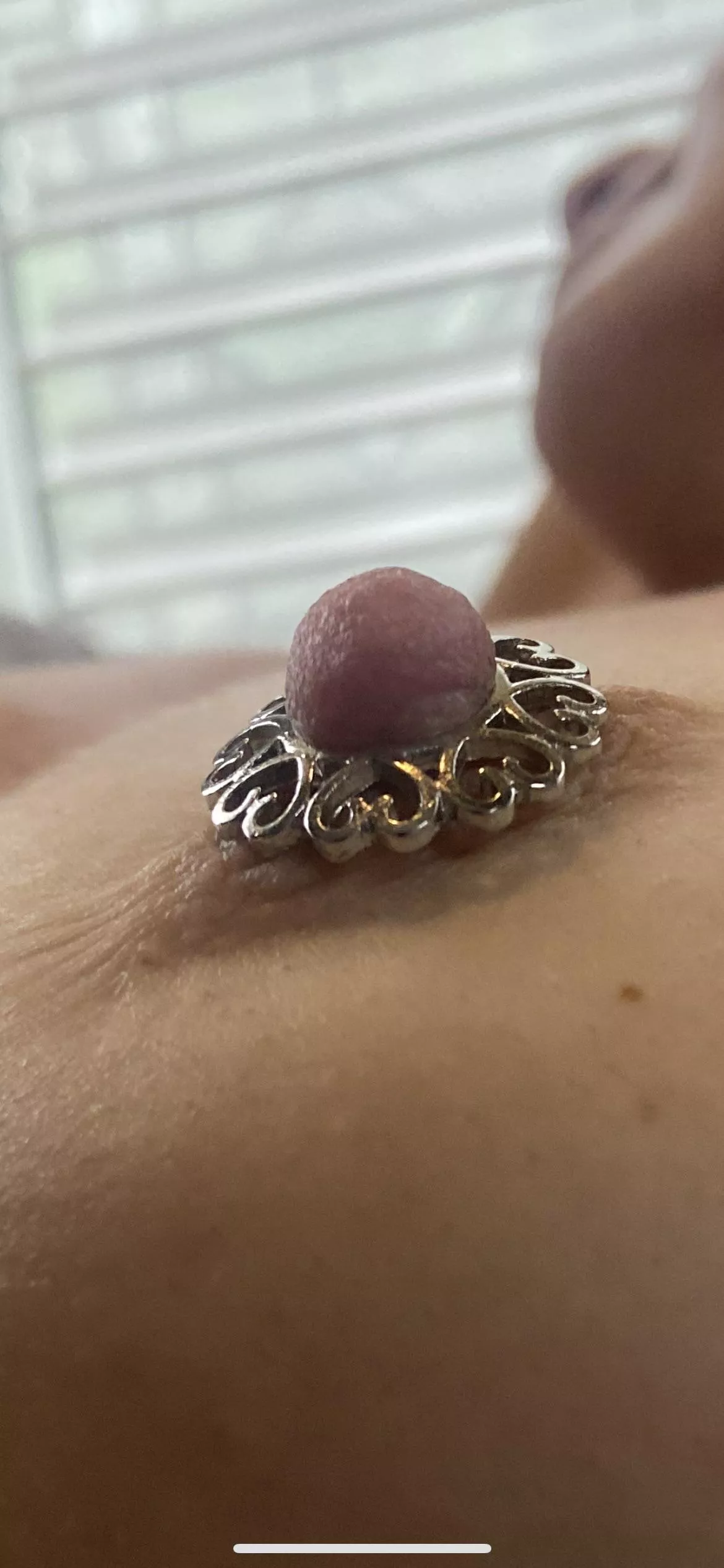 This 39yo mom has a freaky side she needs to let loose