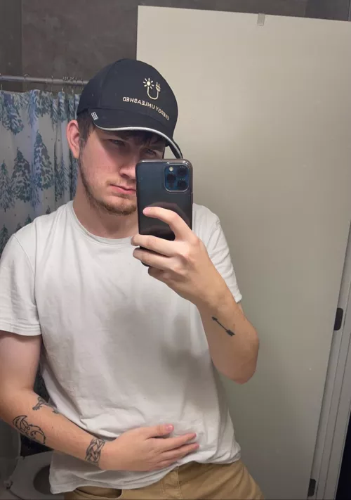 This is the result of me forgetting my shaver on a 5 day trip 😬 I wish I was one of those guys that could actually grow facial hair that isn’t patchy.