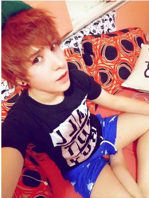 wanna lay your head on my thigh and tell me about your day?