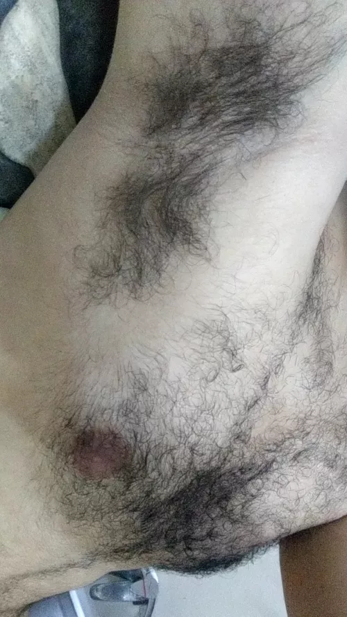 who wants to burry their nose in here?