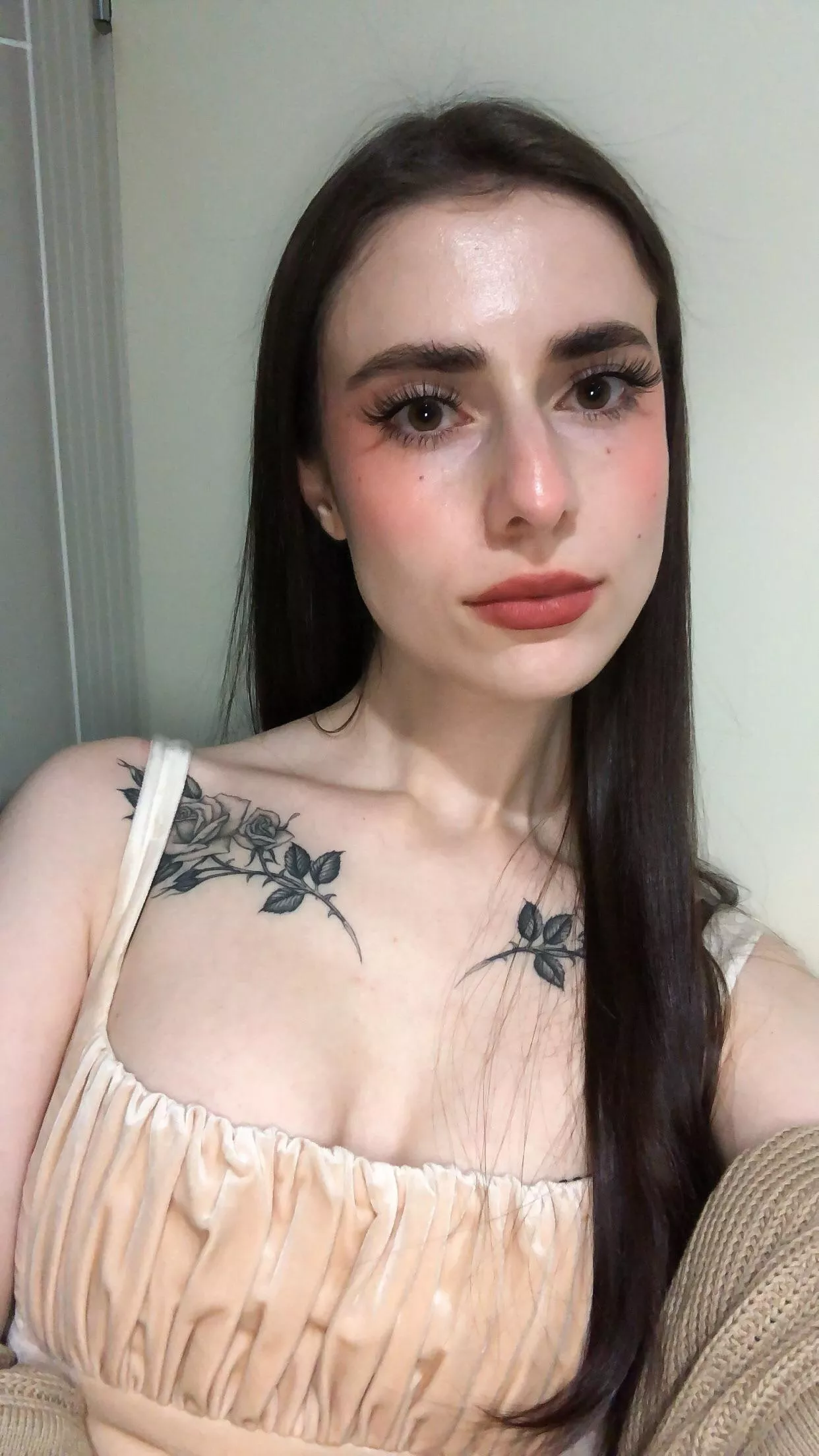 who wants to give me a forehead kiss? 🤧