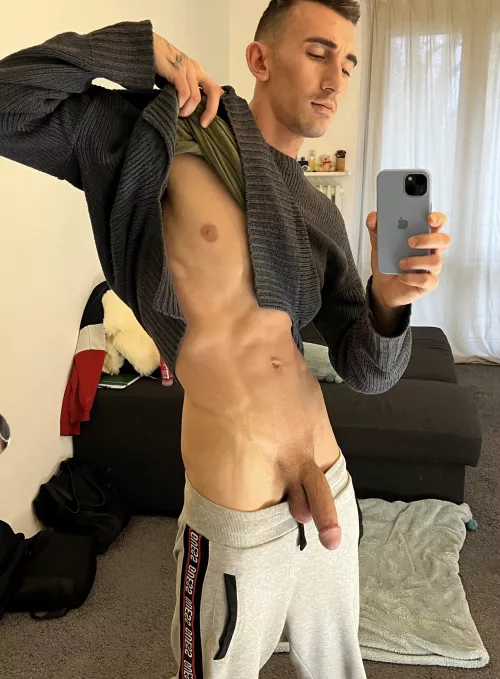 Who's ready to lift my dick?)