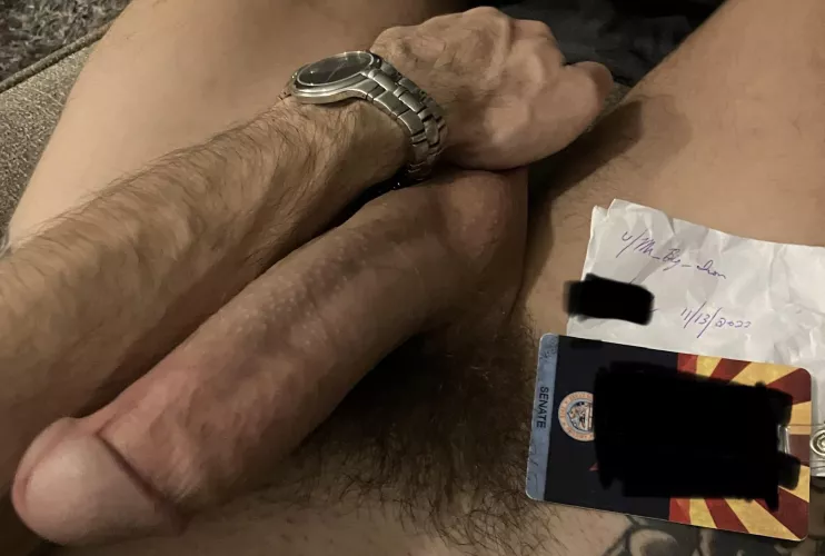 Would you fuck a politician if they had a massive cock?🧐🇺🇸