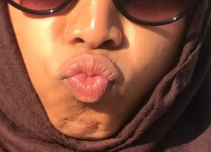 Cum on lips needed