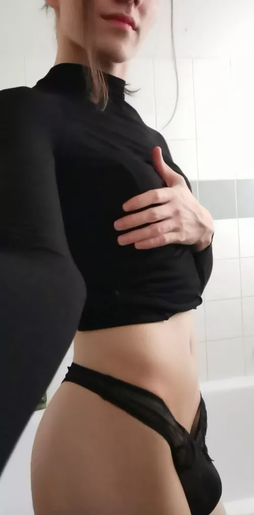 dm me for some 0 limits taboo RP