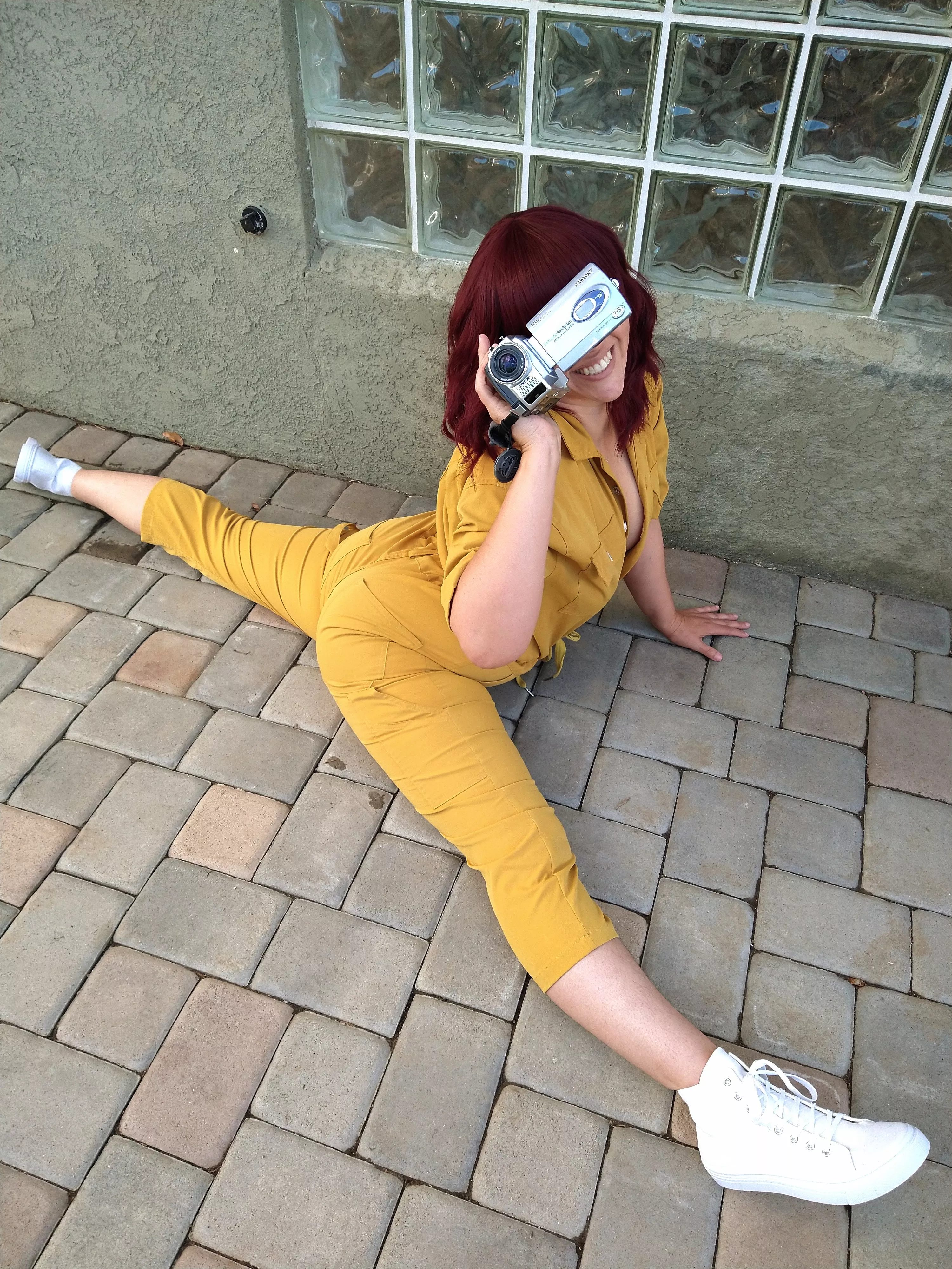 [F] 90s April ONeal from Teenage Mutant Ninja Turtles is a whole vibe