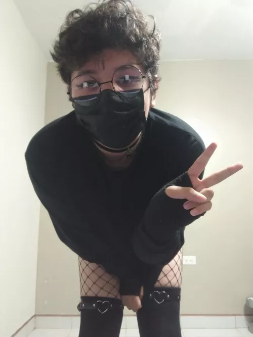 first time using makeup omgg is sol baaad 😭