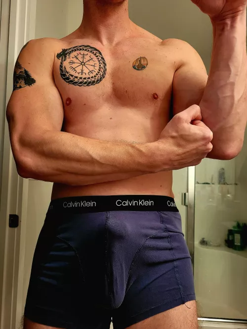 Flexing on all haters like