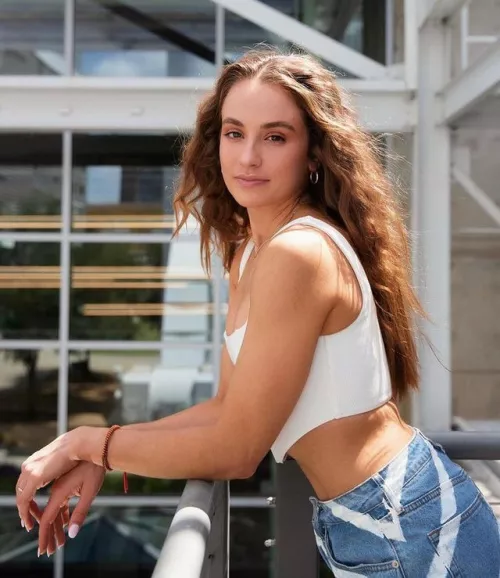 follow my insta I only post Rachel @racheldemitahot