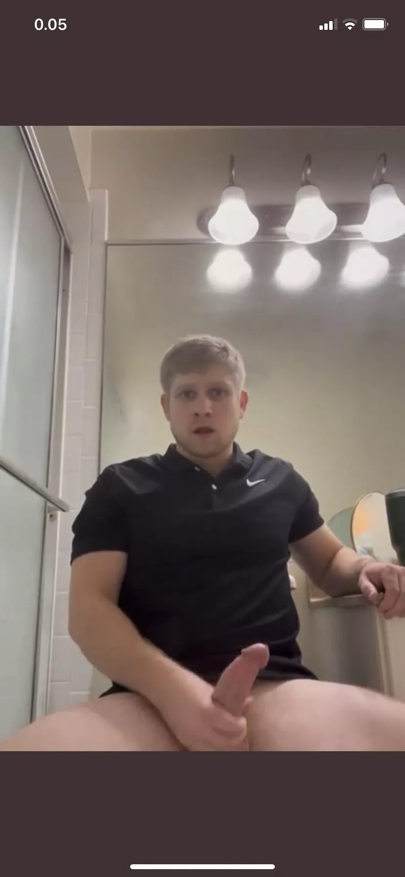 Guys,who is this pls!.