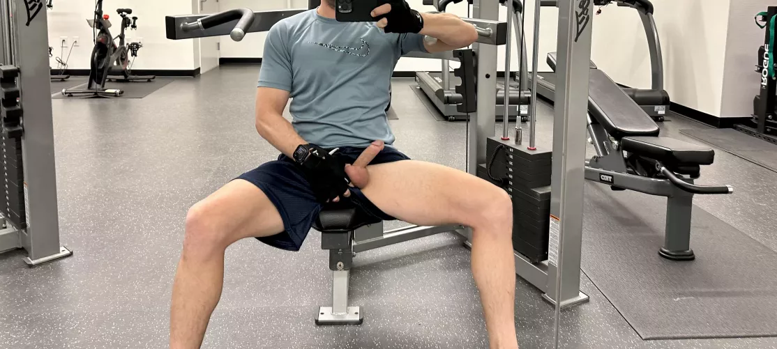 Gym pics are fun!