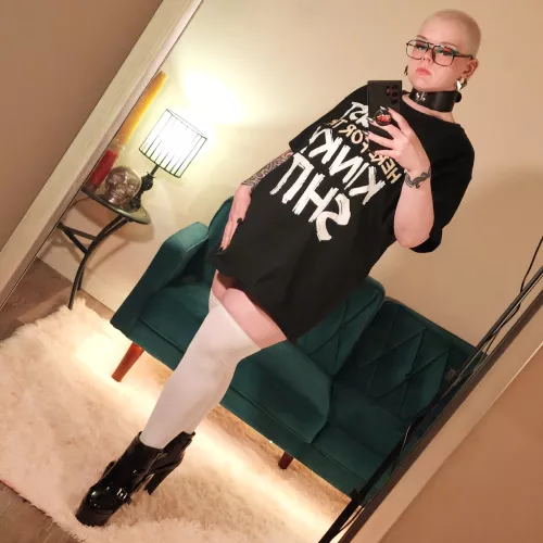 Hope you don't mind that I'm wearing clothes.