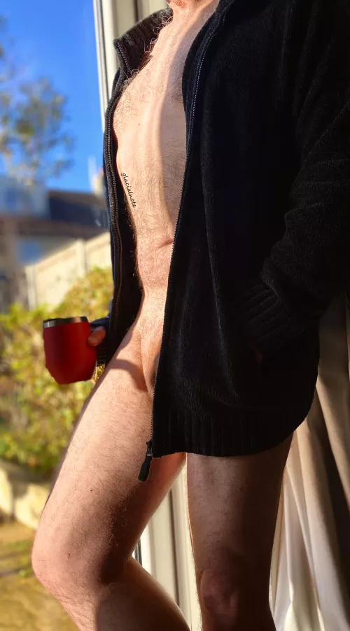 I love bright autumn mornings