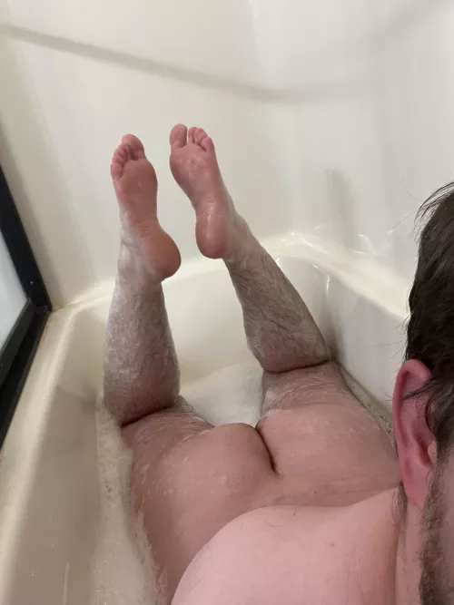 Looking for Older Guys to chat with:)