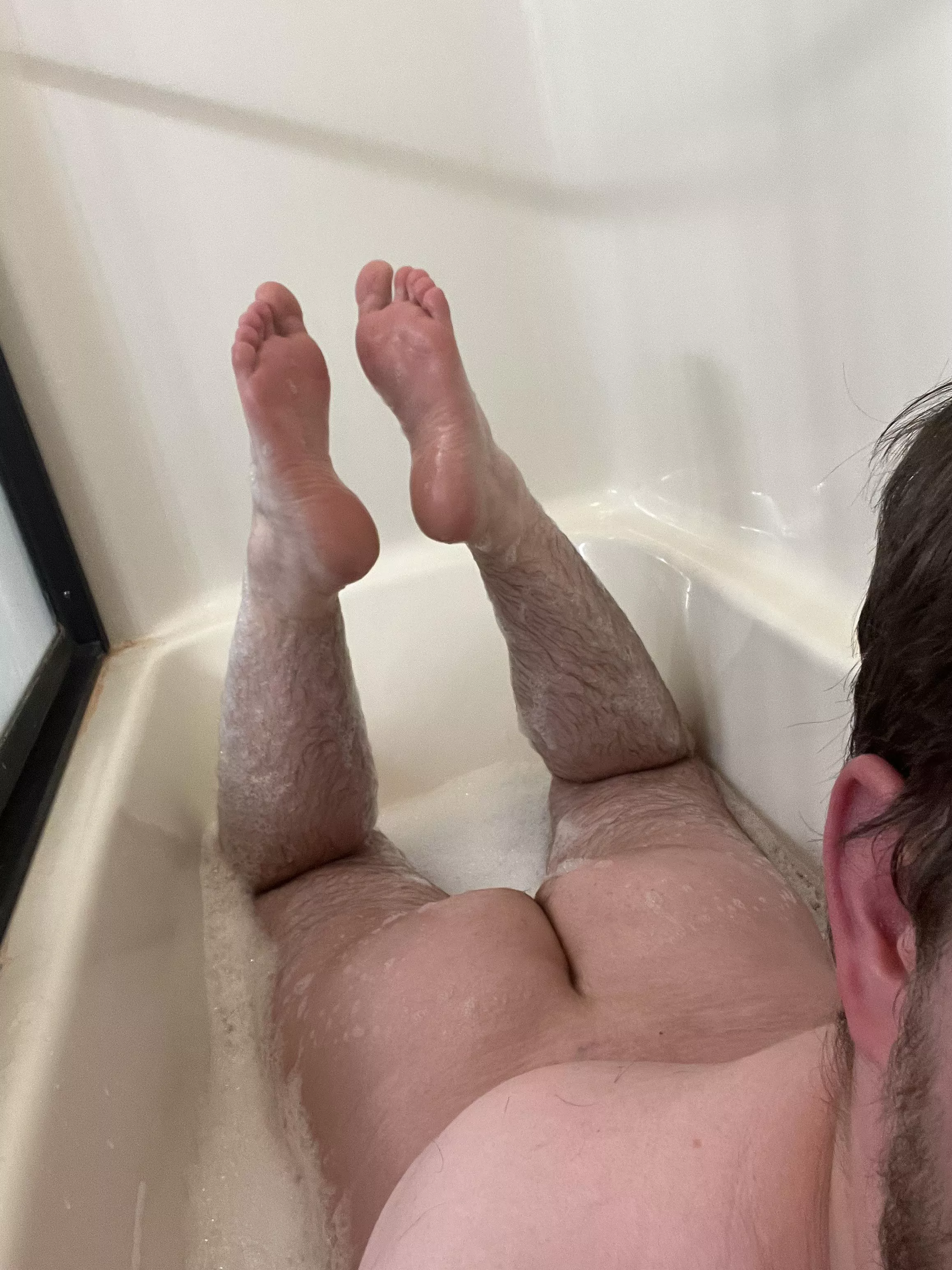 Looking for Older Guys to chat with:)