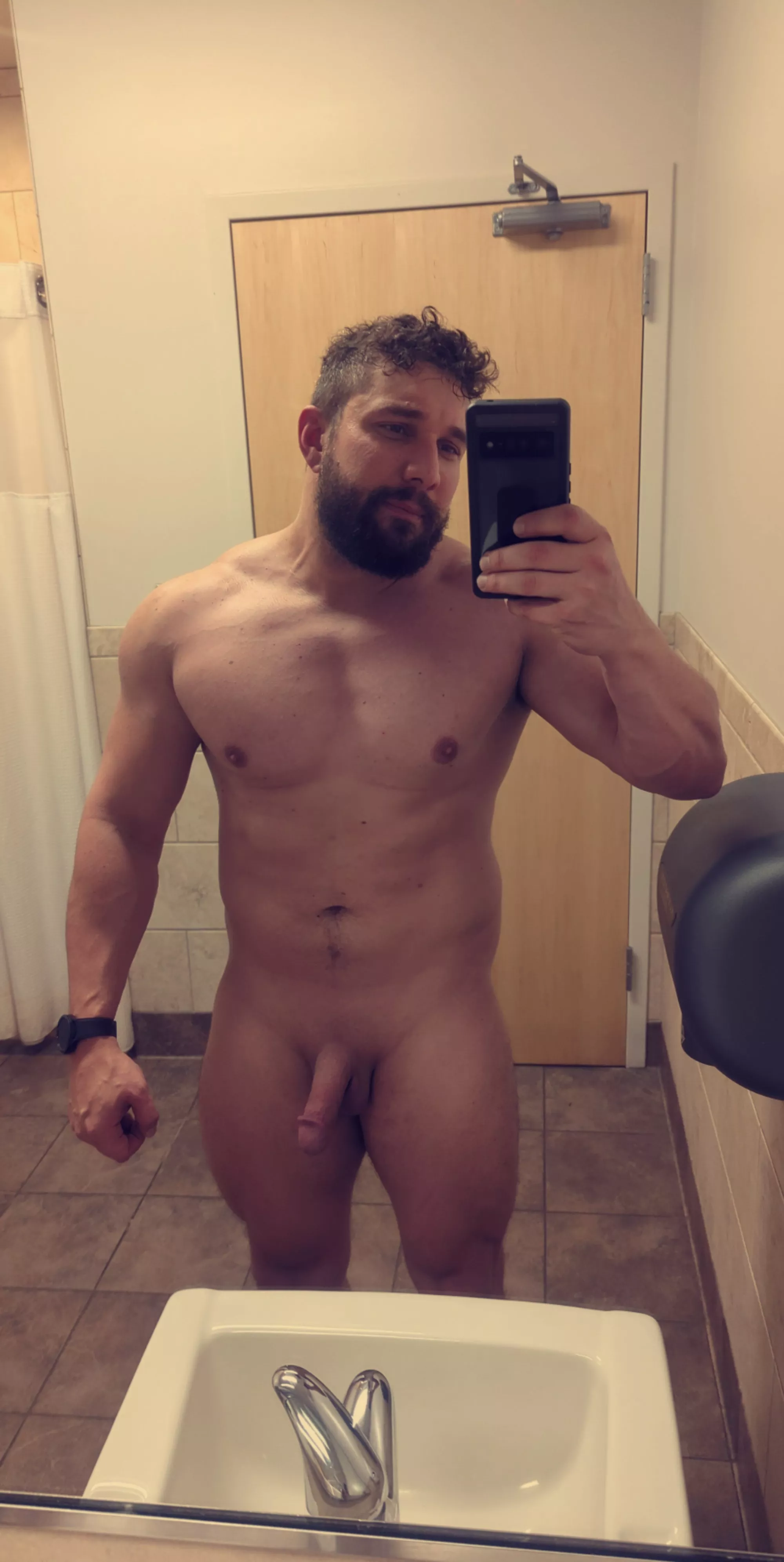 [M] 34 what's up