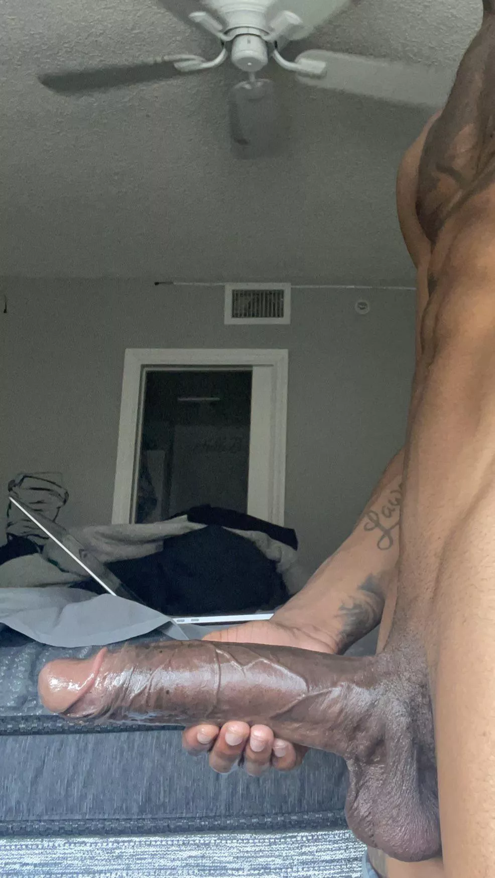 (M) Come here and rate