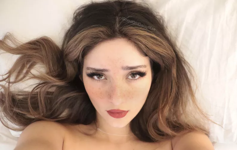 My face is ready to be painted by you ❤️💦☺️