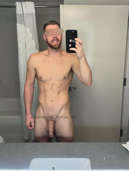 My hotel room is ready to be used 😈