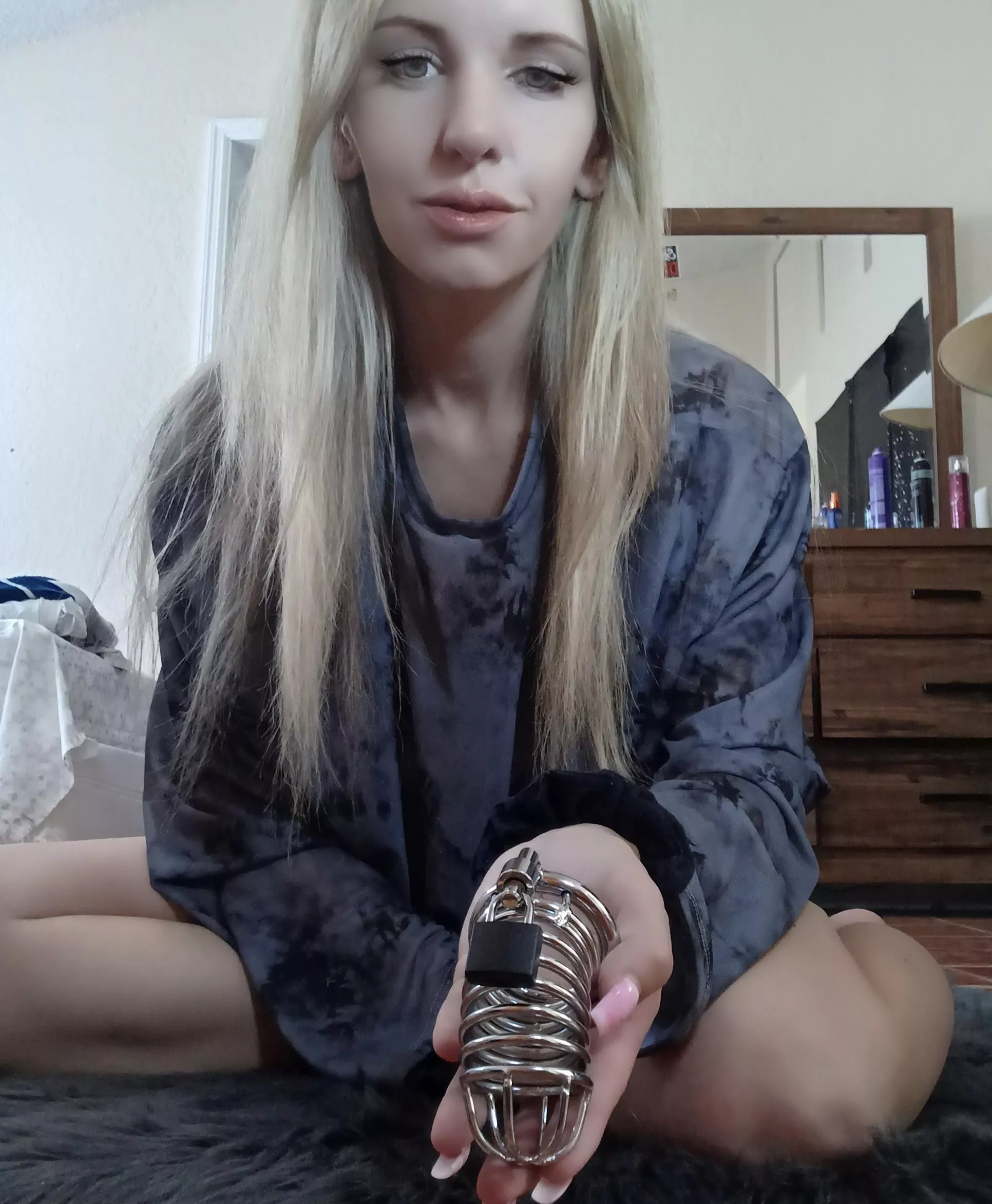 My new cage will be at my door 🚪 step soon , who am I locking up with it ?