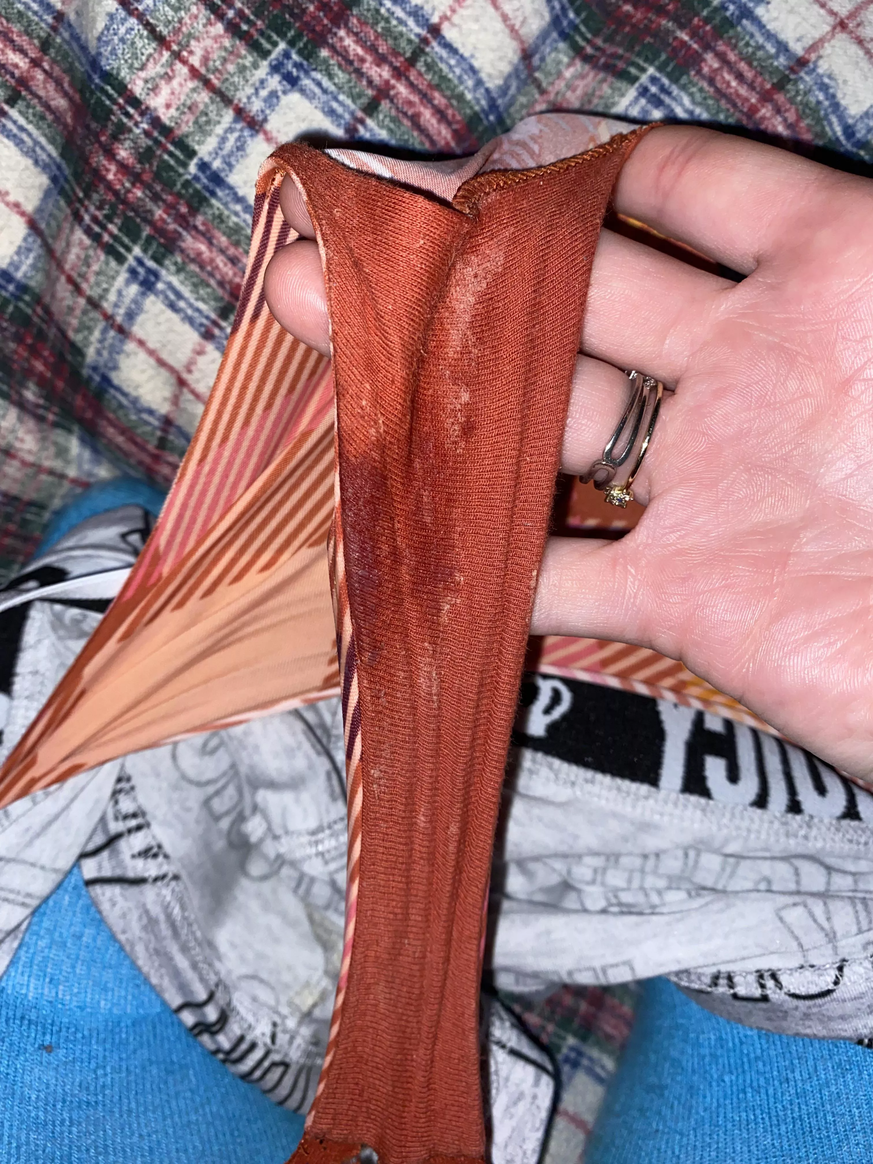 [selling] let me make your panties look like this😌i squirt in every pair right before shipping💖