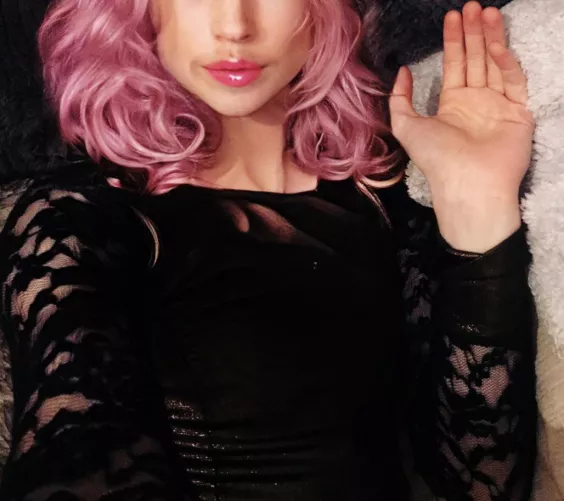 Sissy Gemma think she's done being a sissy, what do u think