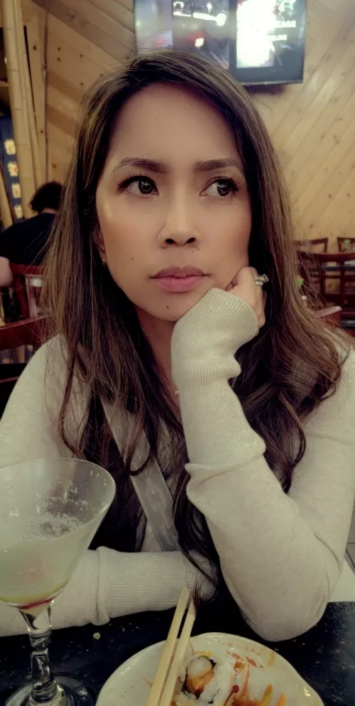 Tell me what my Wifey's thinking??